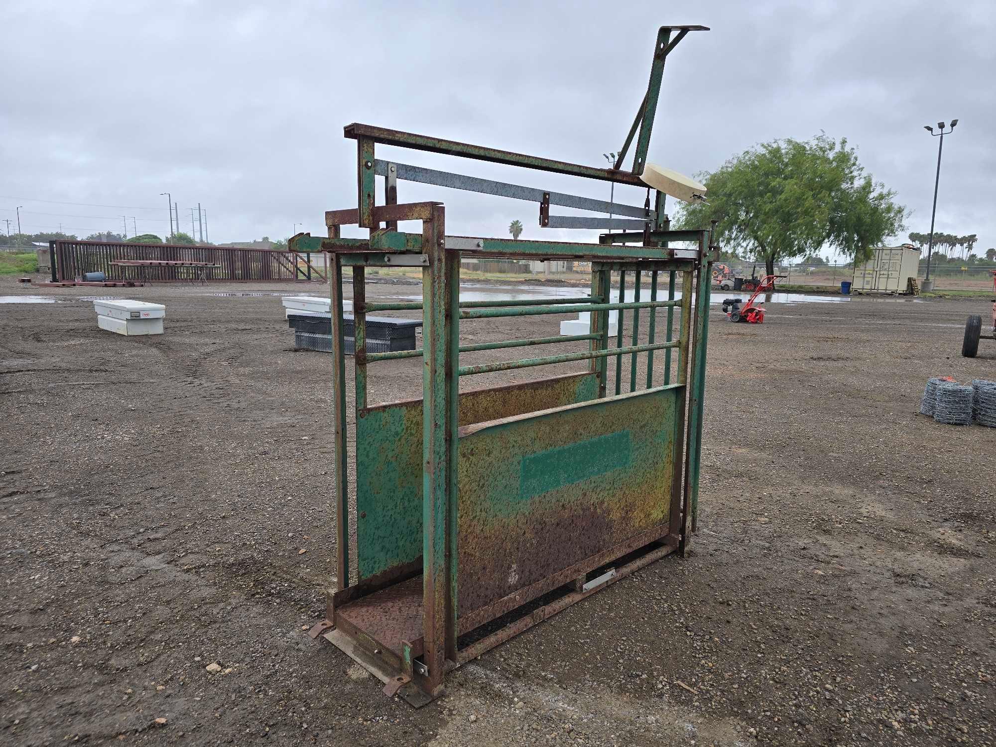 Osborne Portable Livestock Weighing Scale