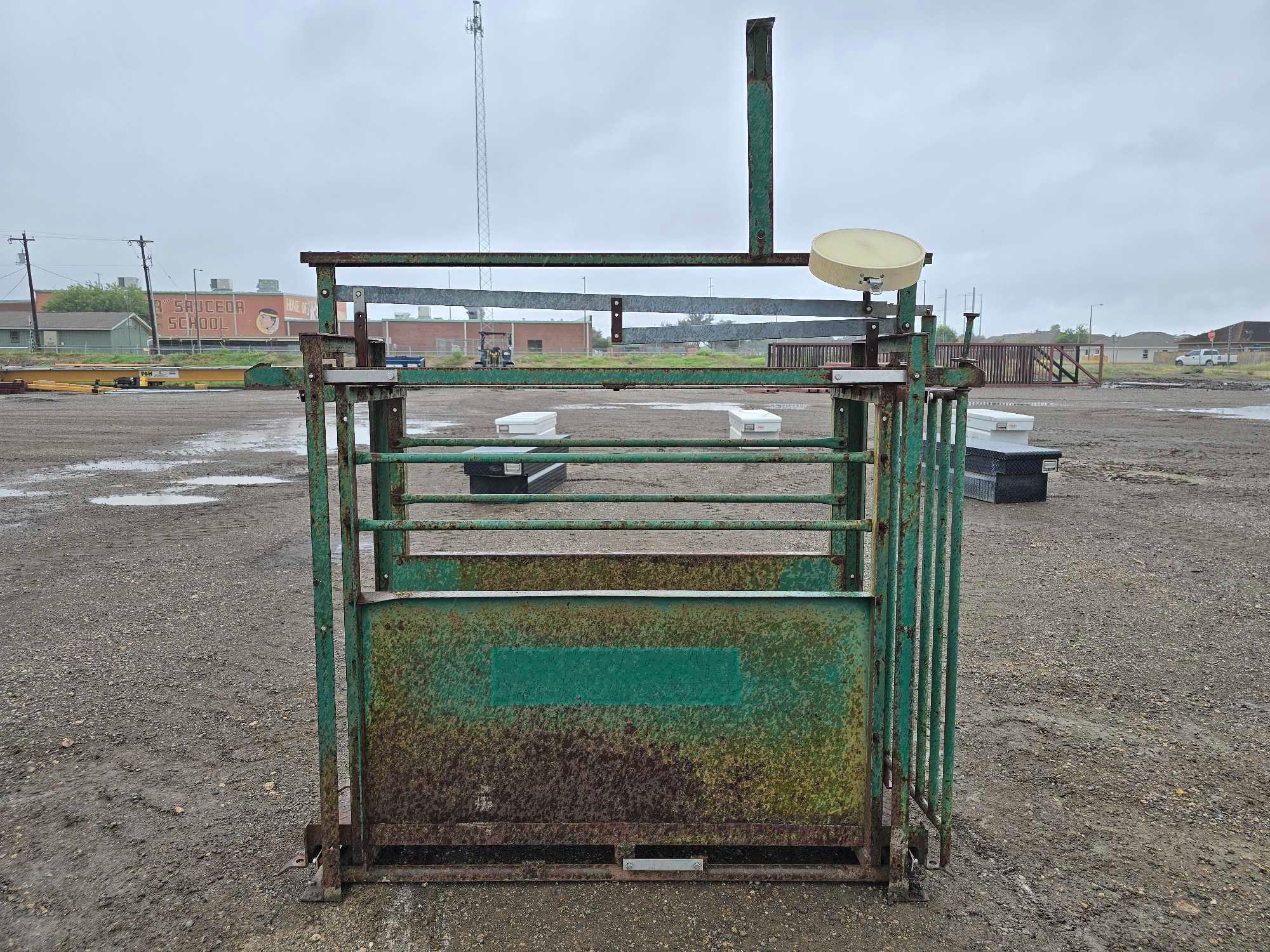 Osborne Portable Livestock Weighing Scale