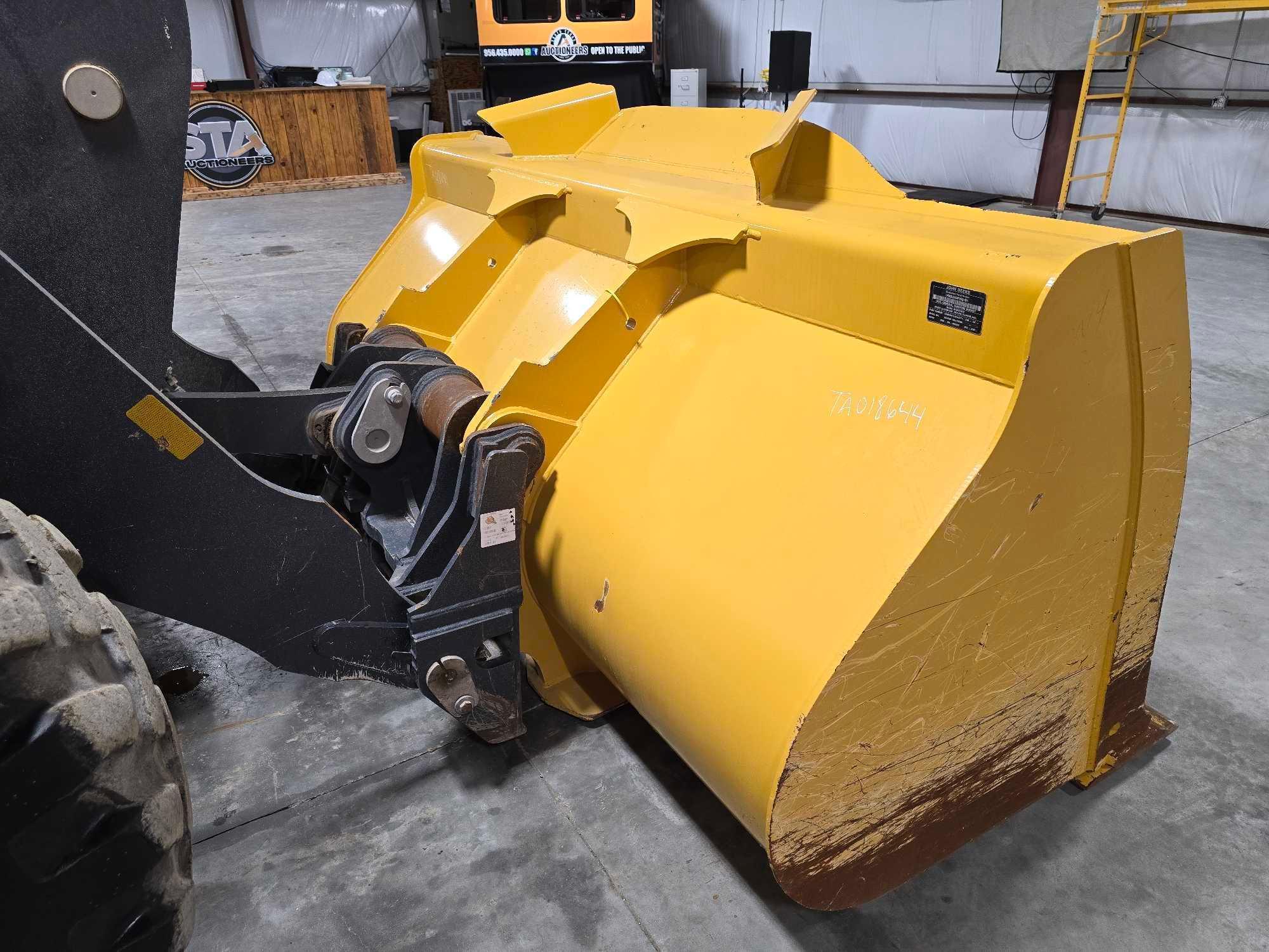 2022 John Deere 544 P-Tier Wheel Loader