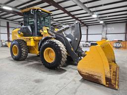 2022 John Deere 544 P-Tier Wheel Loader