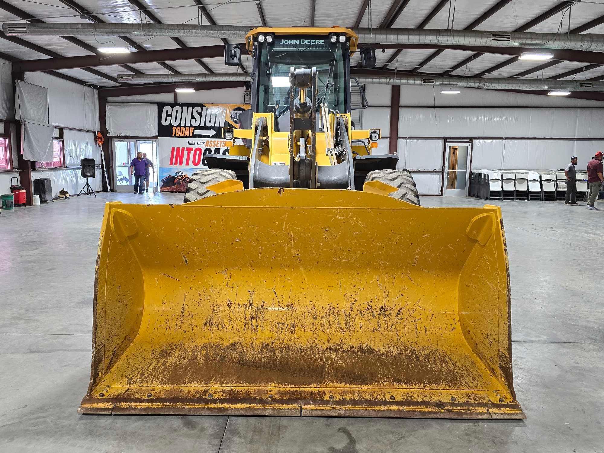 2022 John Deere 544 P-Tier Wheel Loader