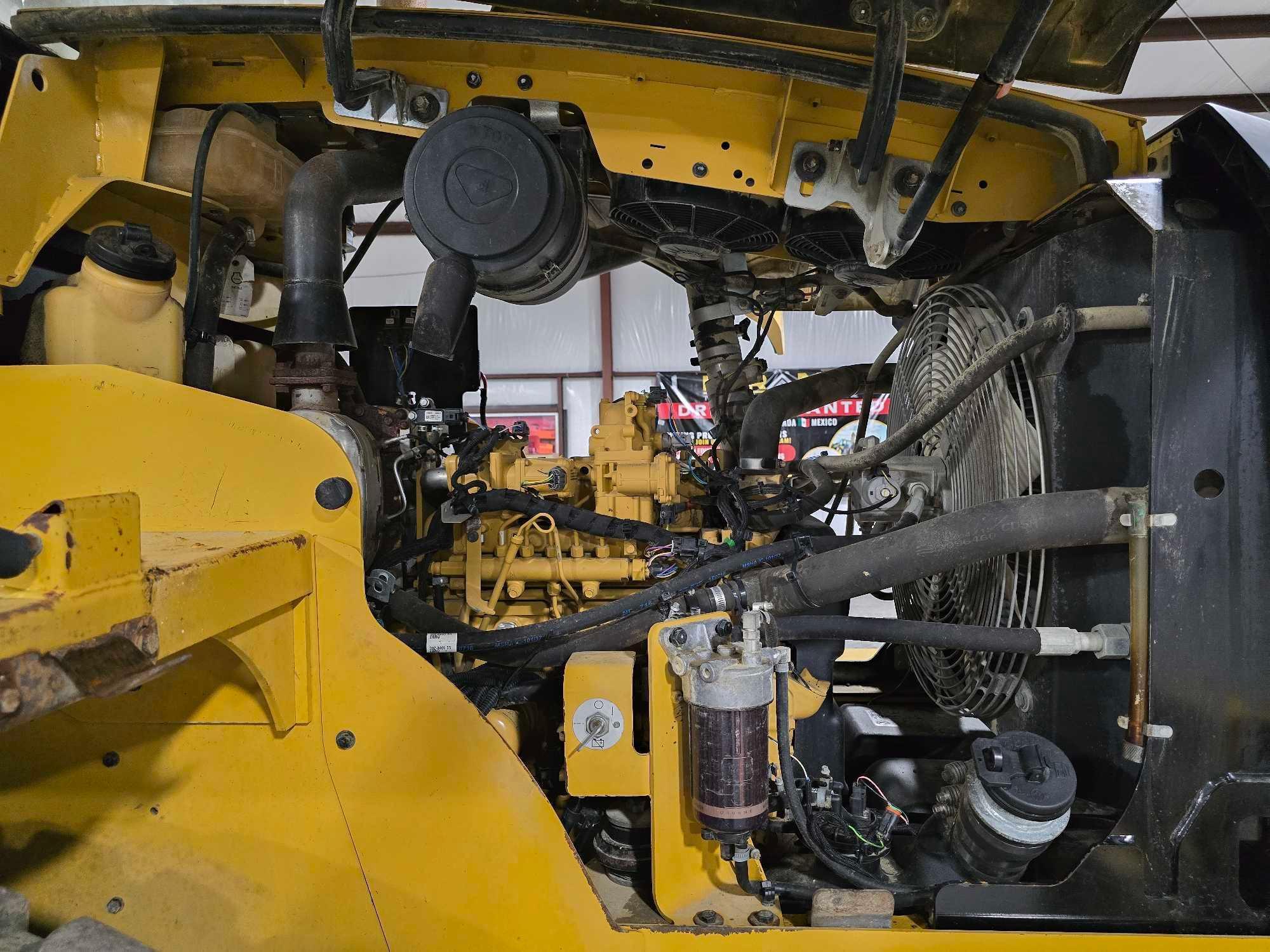 2015 Caterpillar 910K Wheel Loader