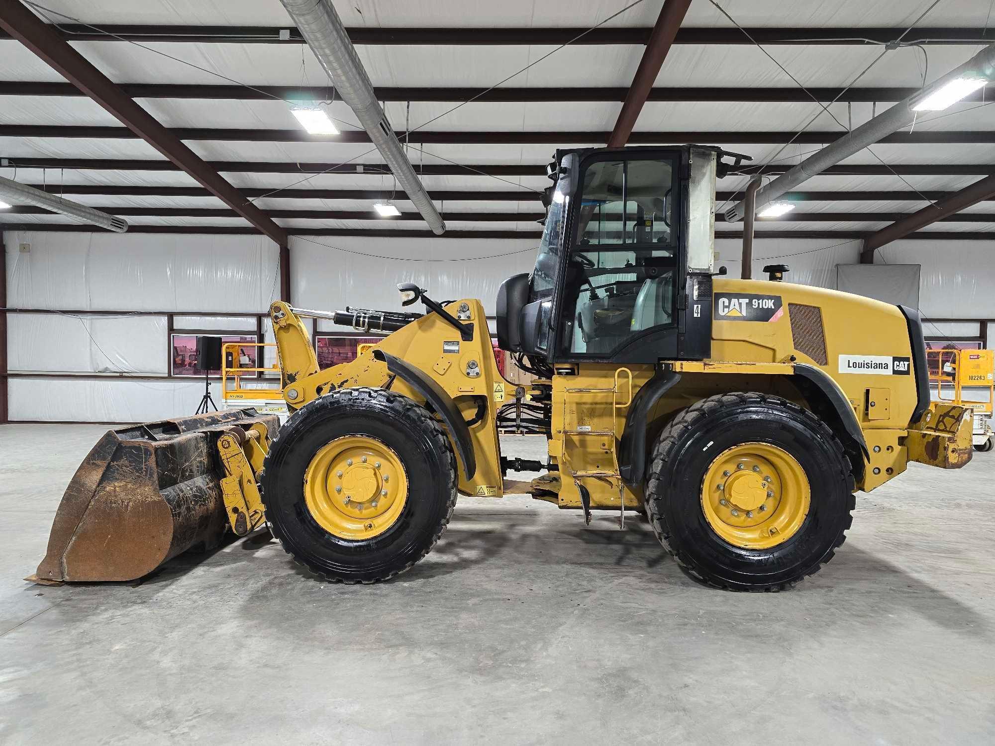 2015 Caterpillar 910K Wheel Loader