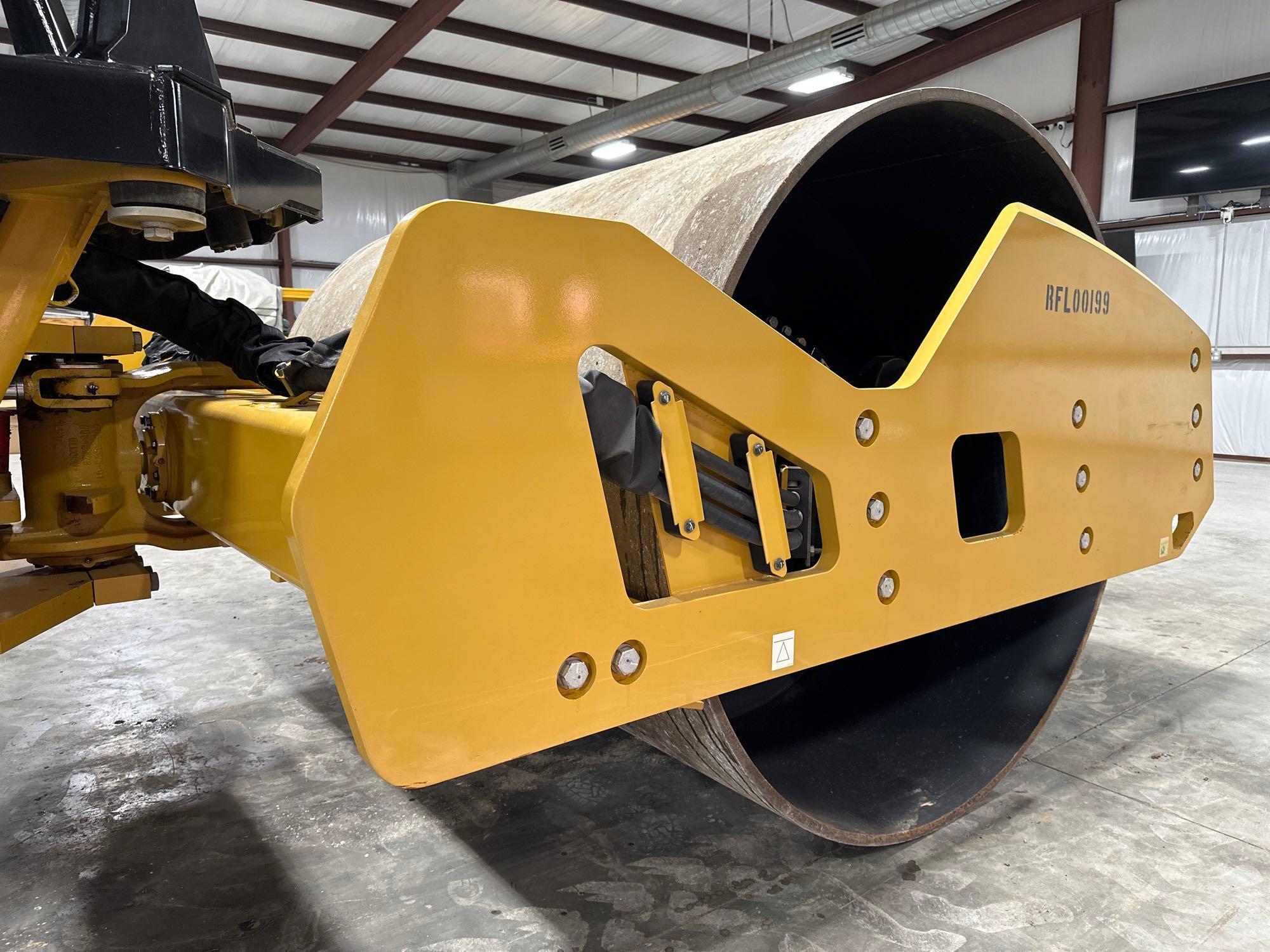 2022 Caterpillar CS11GC Smooth Drum Compactor