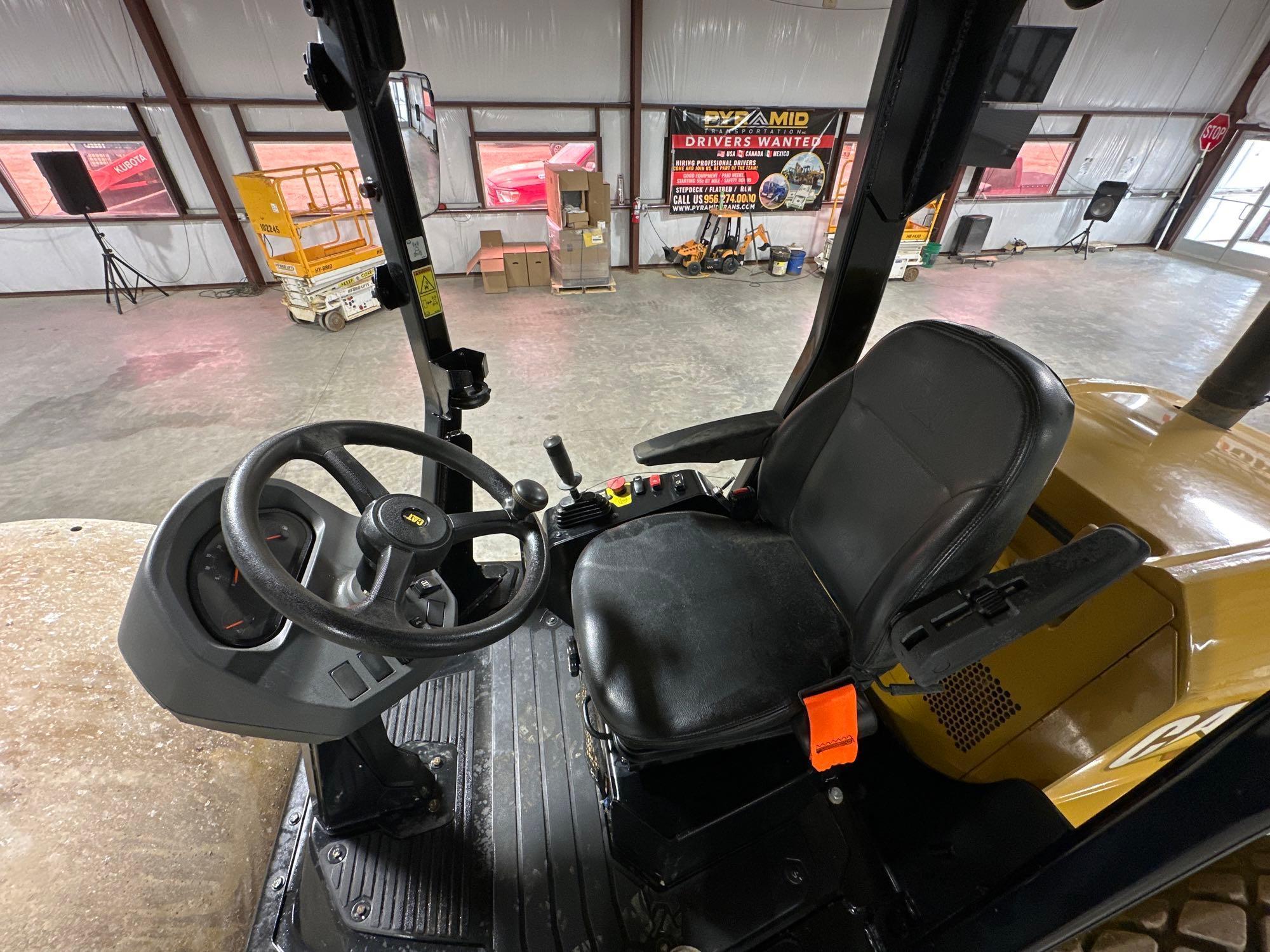 2022 Caterpillar CS11GC Smooth Drum Compactor