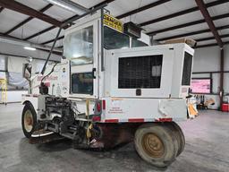 2001 Elgin Pelican Street Sweeper