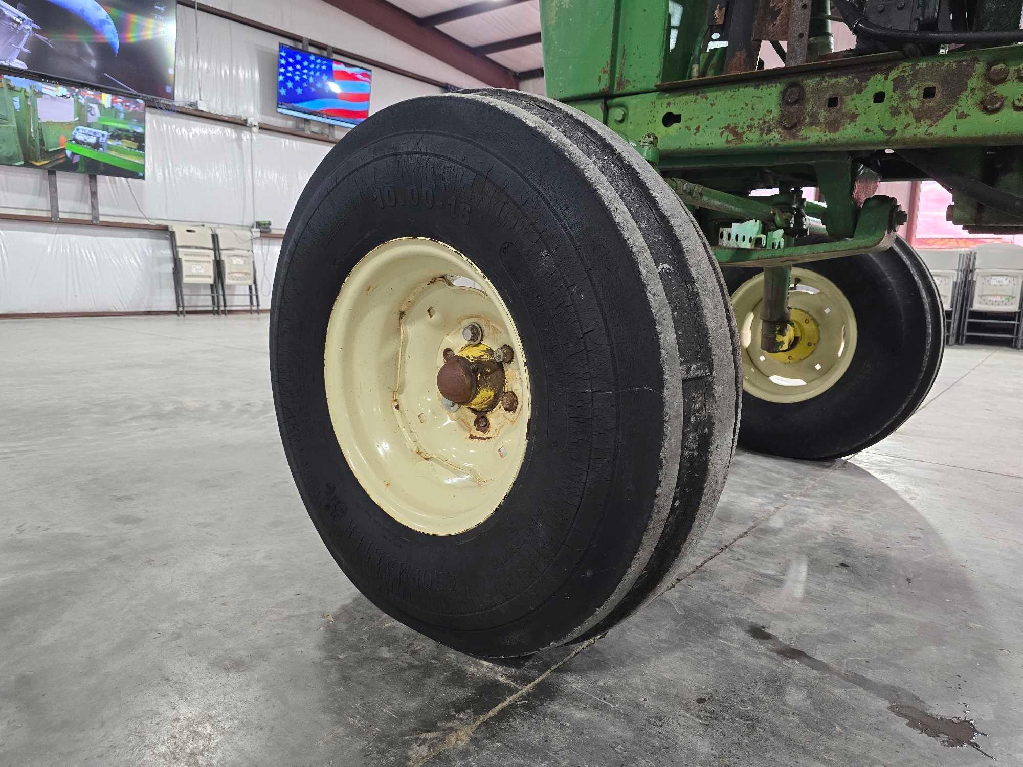 John Deere 4030 Farm Tractor