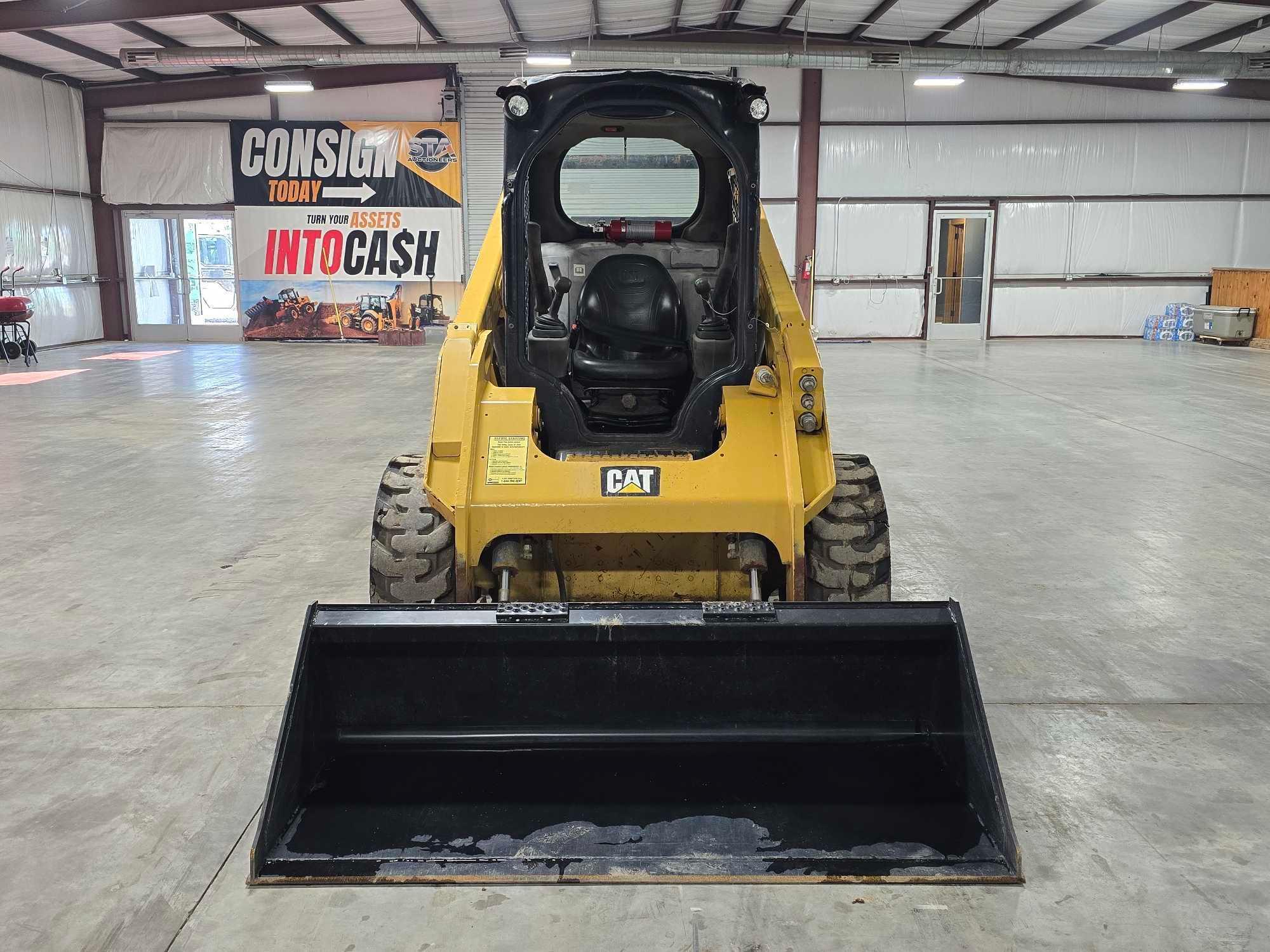 2019...Caterpillar 262D Skid Steer Loader.