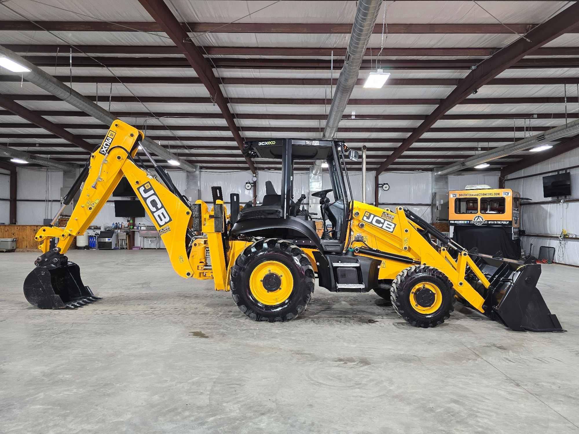 2024 JCB 3CX 14FT Backhoe Loader