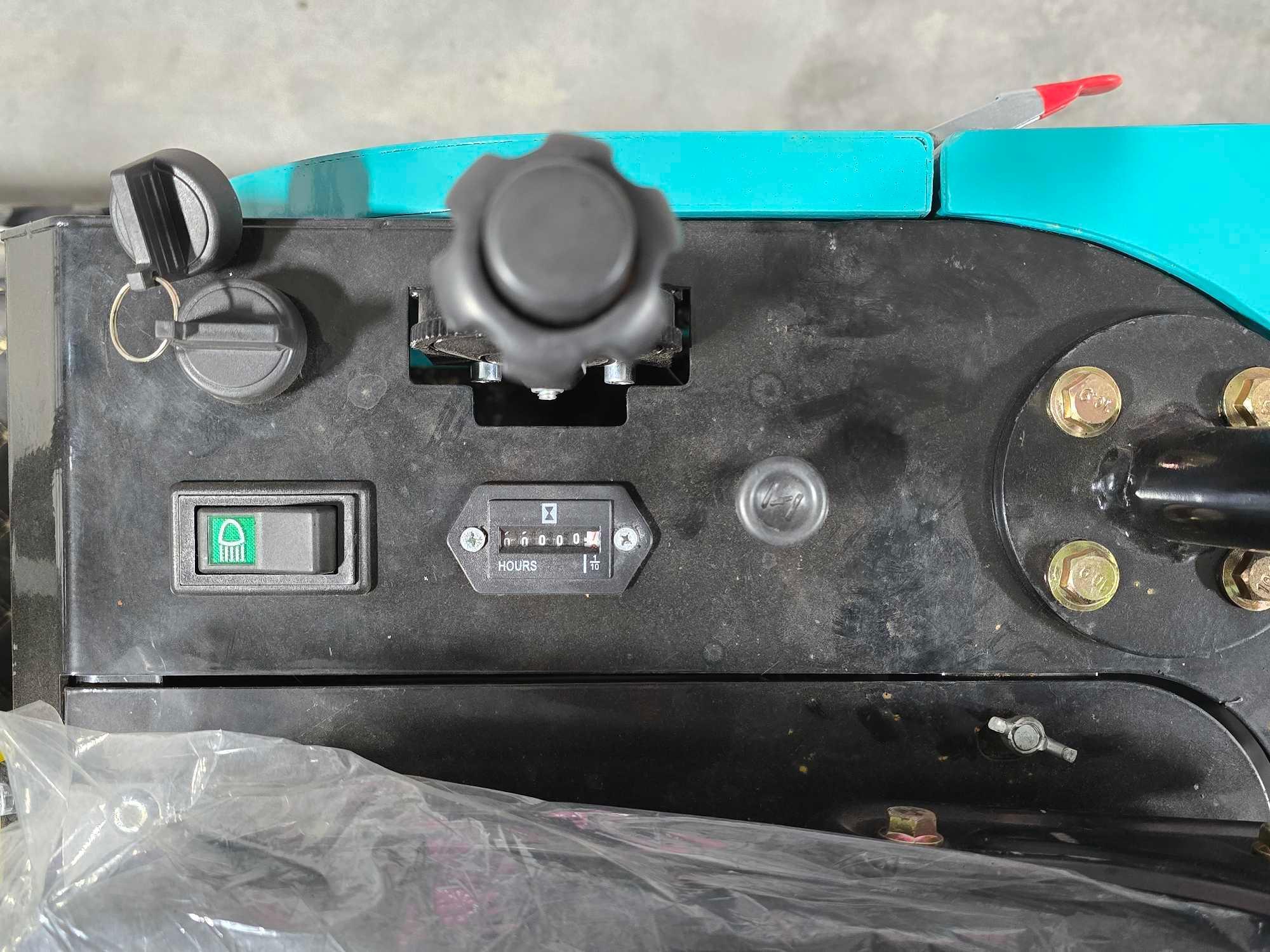 NEW/UNUSED 2024...Agrotk QH12R...Mini Excavator