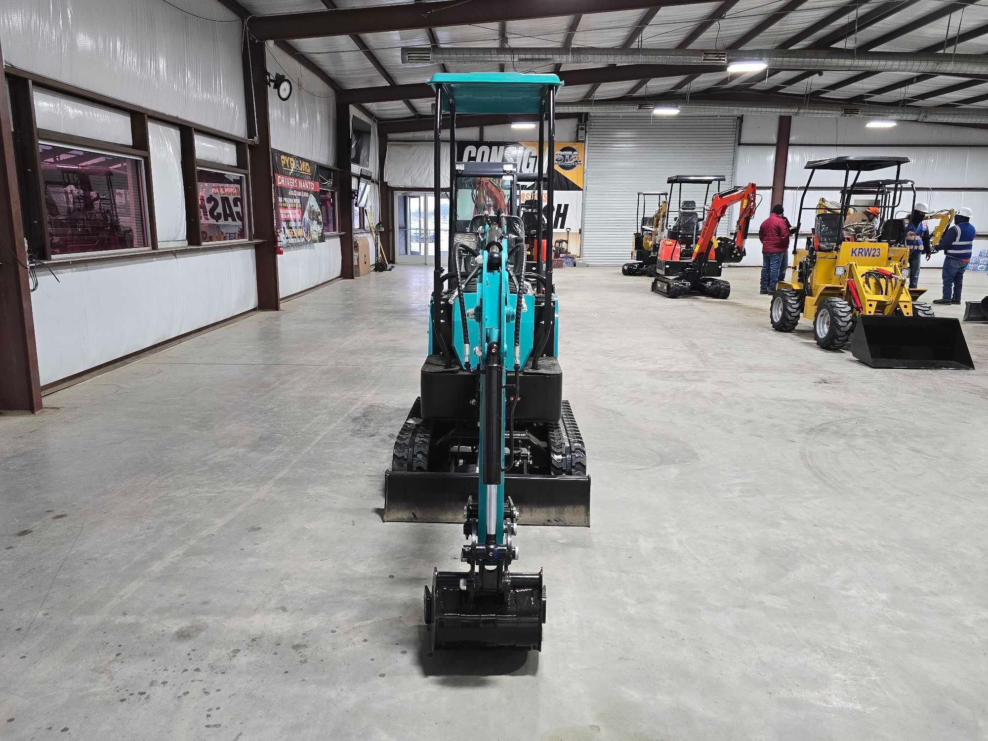 NEW/UNUSED 2024...Agrotk QH12R...Mini Excavator