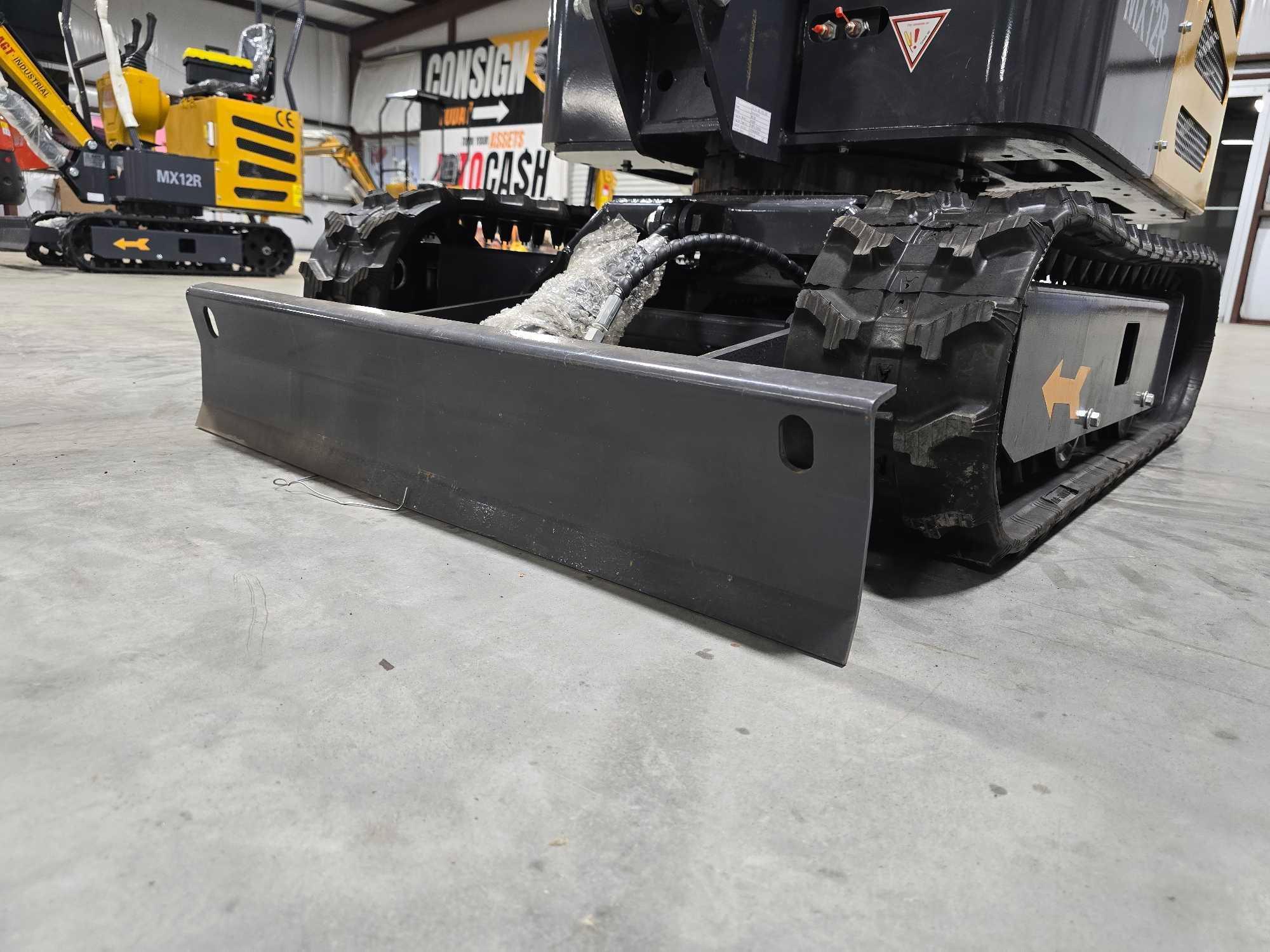 NEW/UNUSED 2024...Agrotk MX12R...Mini Excavator