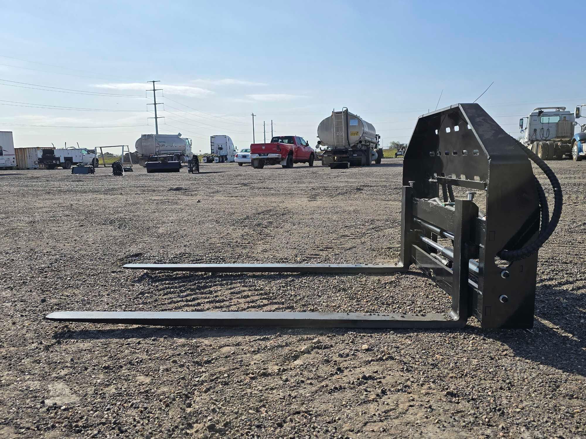 NEW/UNUSED 2025 GIYI...GY D-CYHC...Side Shift Forks