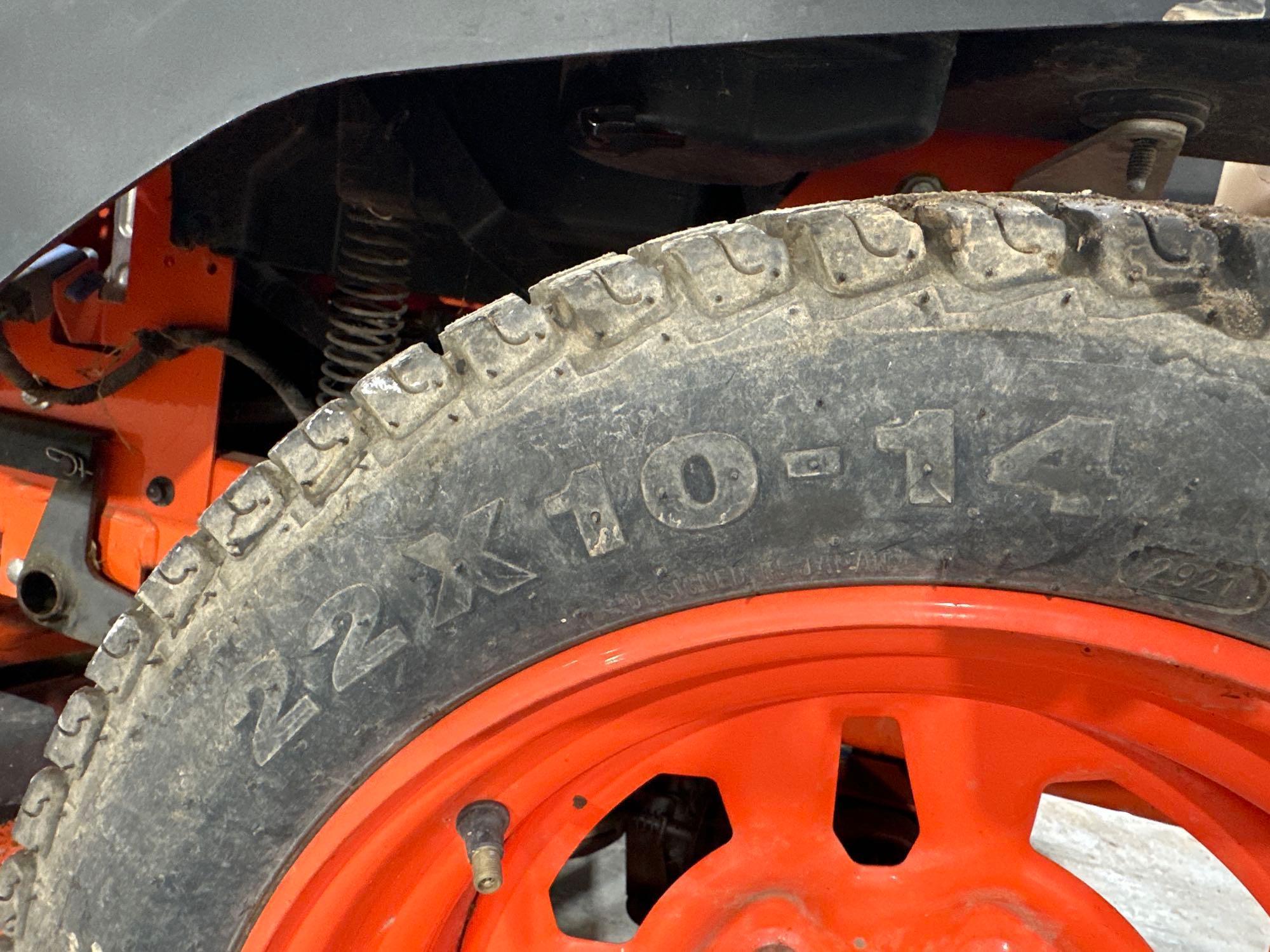 Kubota Z251 Zero Turn Lawn Mower