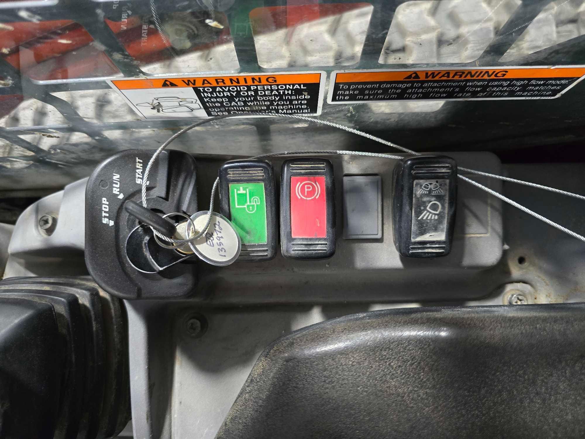 2016 Kubota SVL95-2S Skid Steer Loader