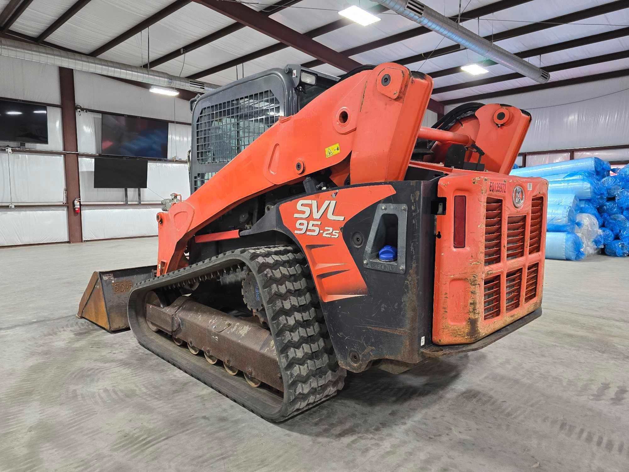 2016 Kubota SVL95-2S Skid Steer Loader
