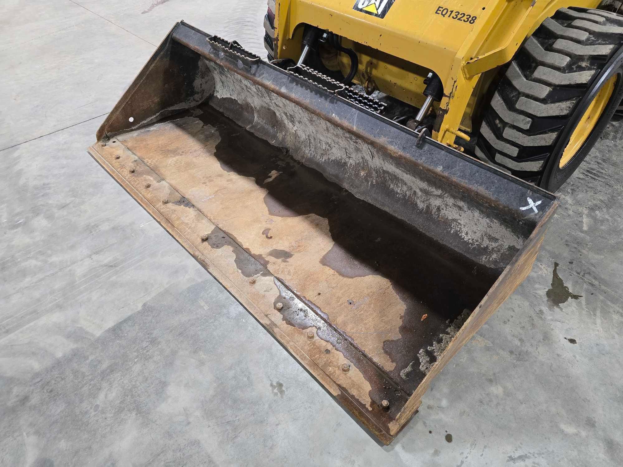 2017 Caterpillar 262D Skid Steer Loader