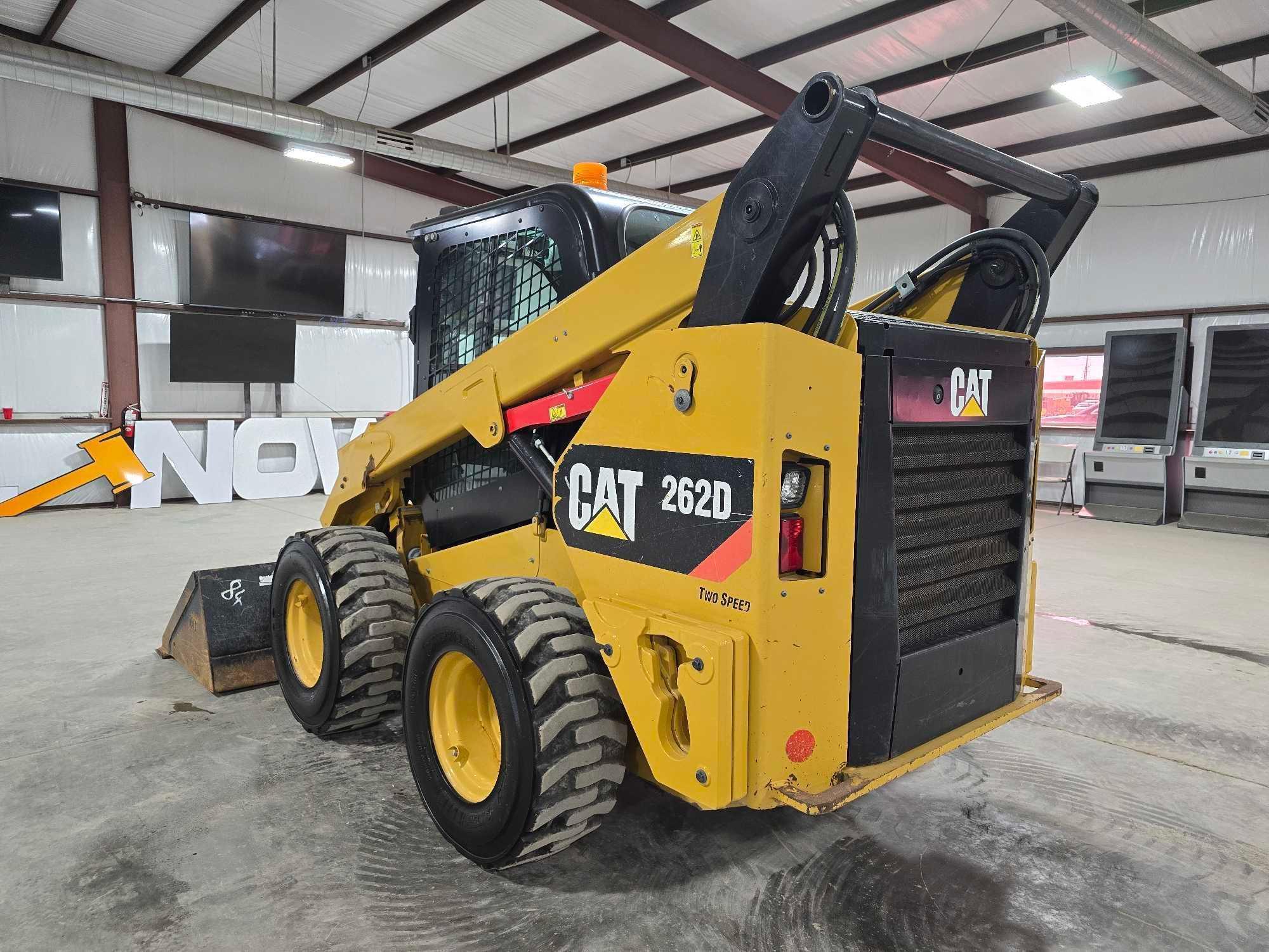2017 Caterpillar 262D Skid Steer Loader