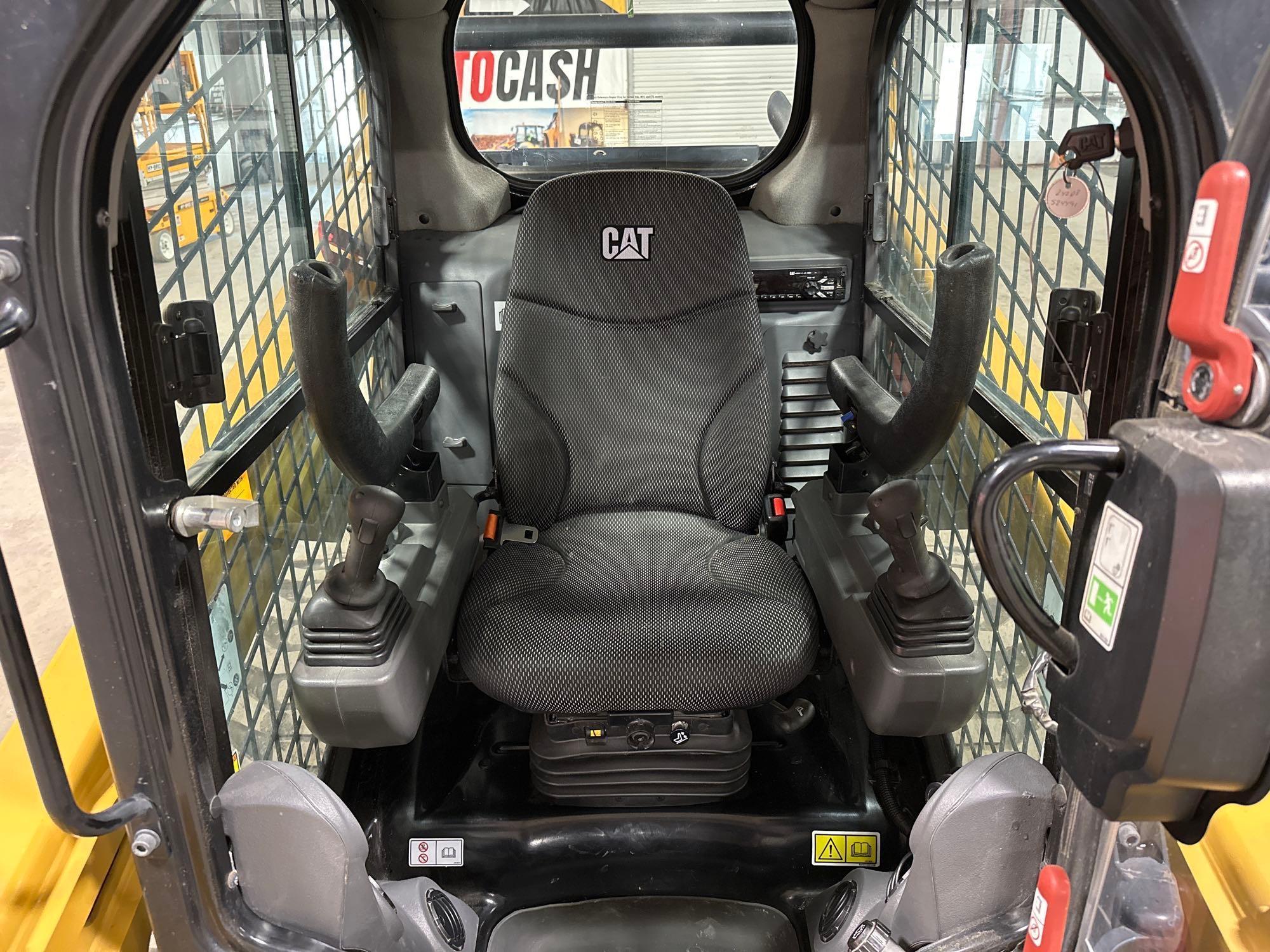 2020 Caterpillar 242D3 Skid Steer Loader