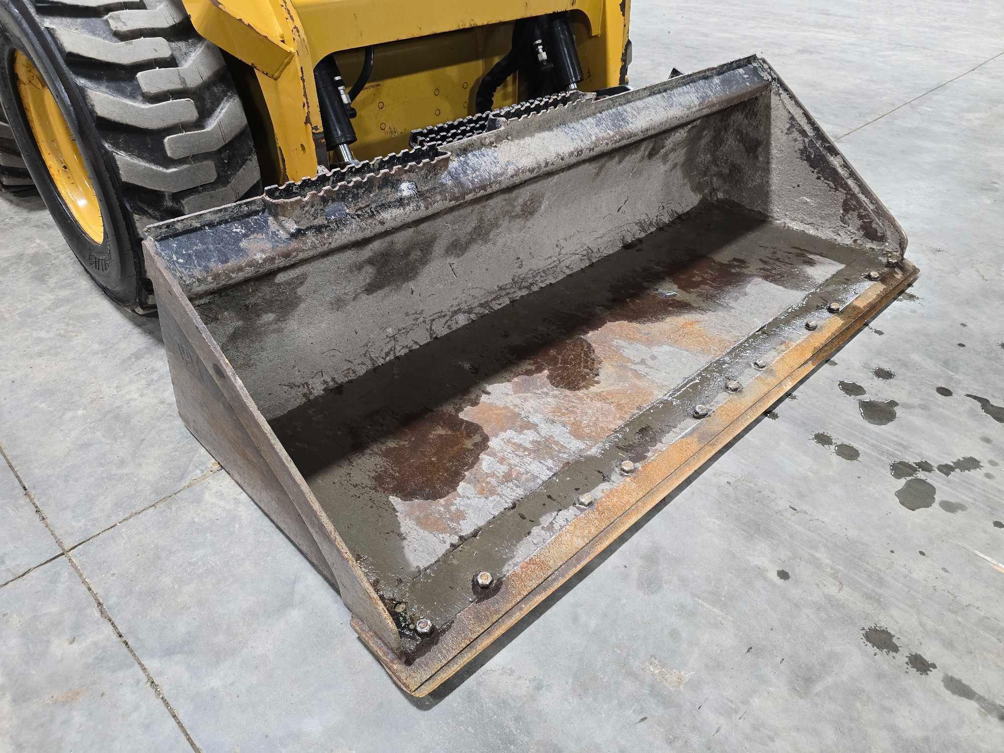 2019 Caterpillar 242D Skid Steer Loader