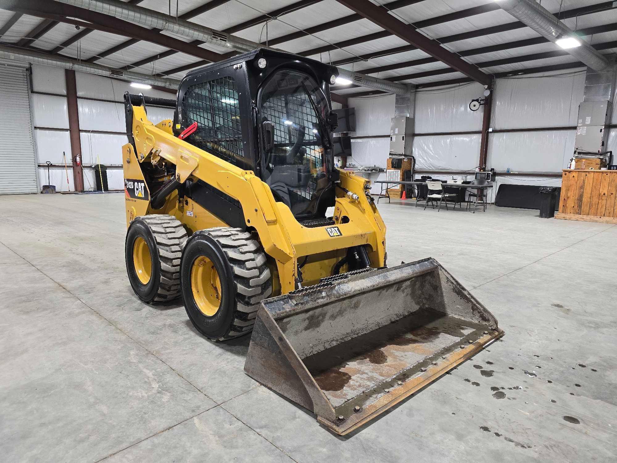 2019 Caterpillar 242D Skid Steer Loader