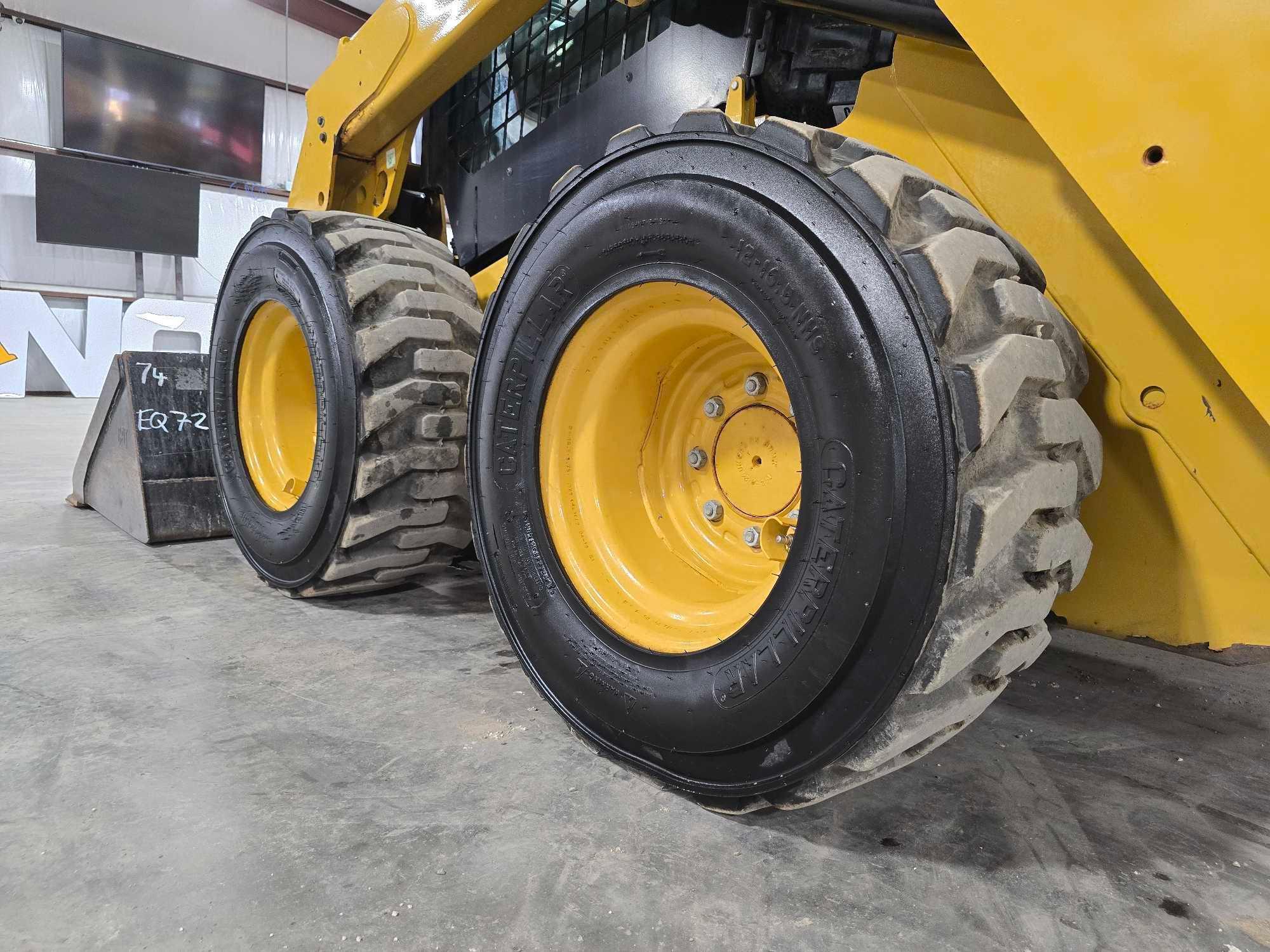 2019 Caterpillar 242D Skid Steer Loader