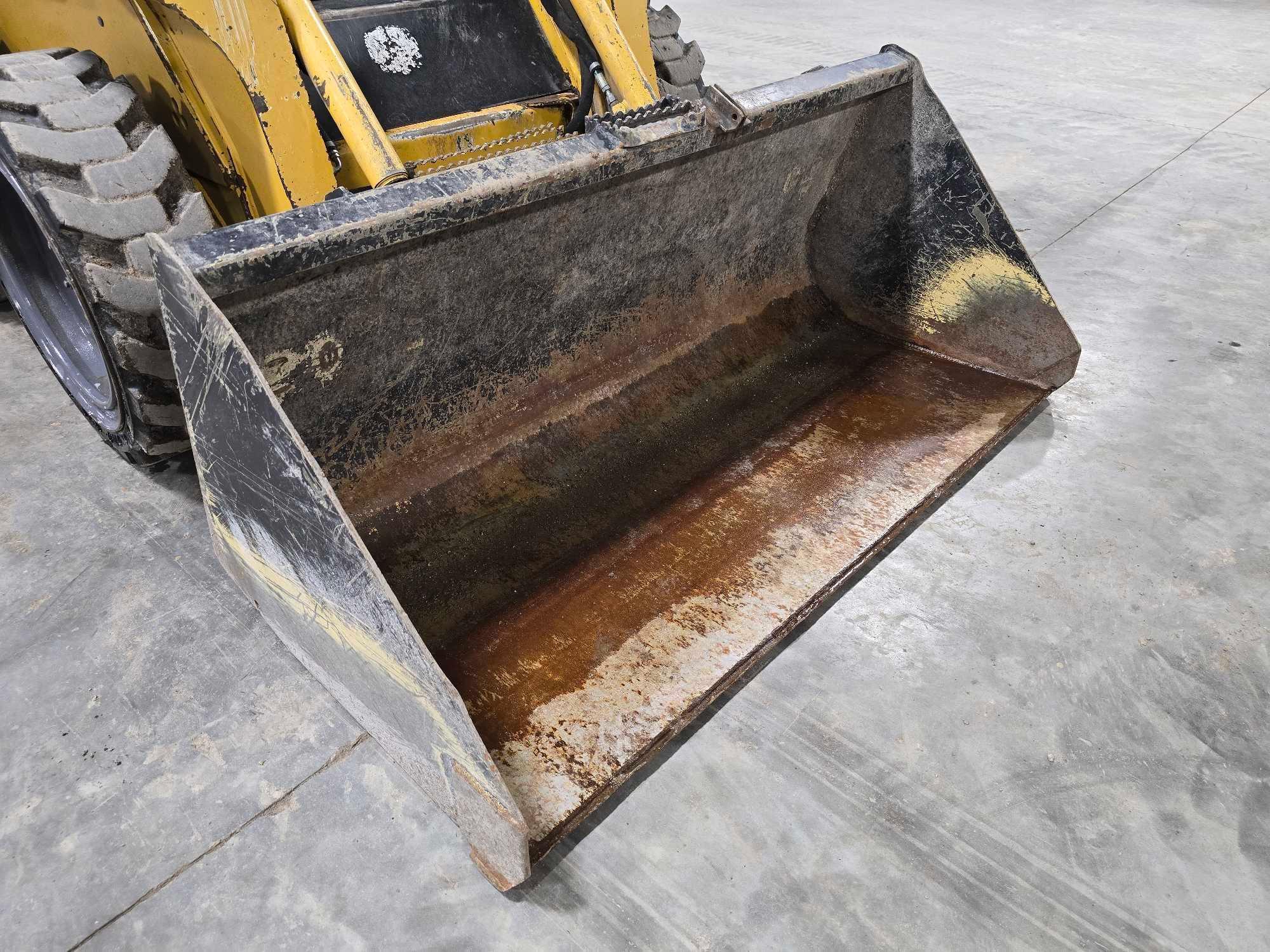 John Deere 317 Skid Steer Loader