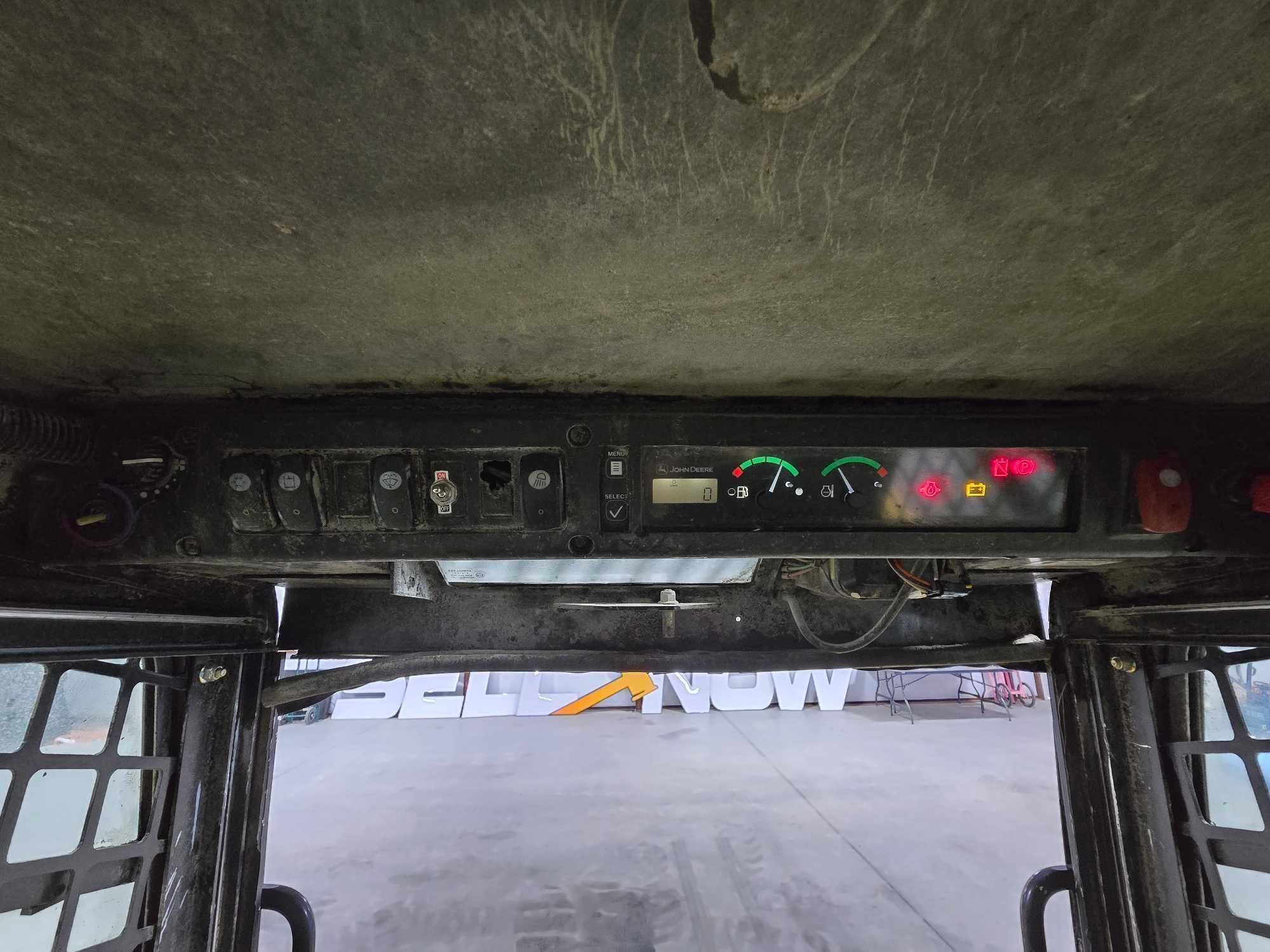 John Deere 317 Skid Steer Loader
