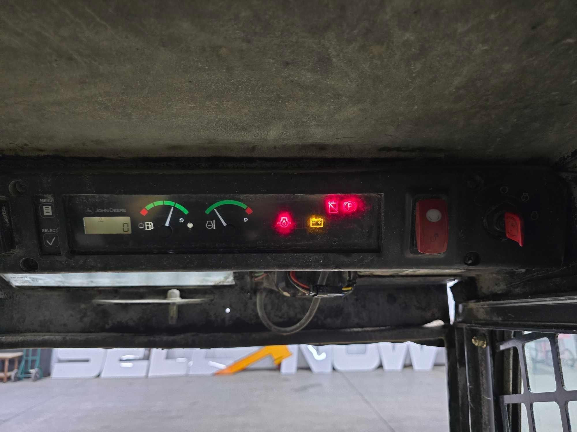 John Deere 317 Skid Steer Loader