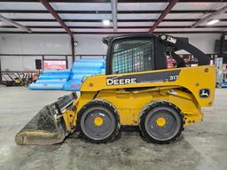 John Deere 317 Skid Steer Loader