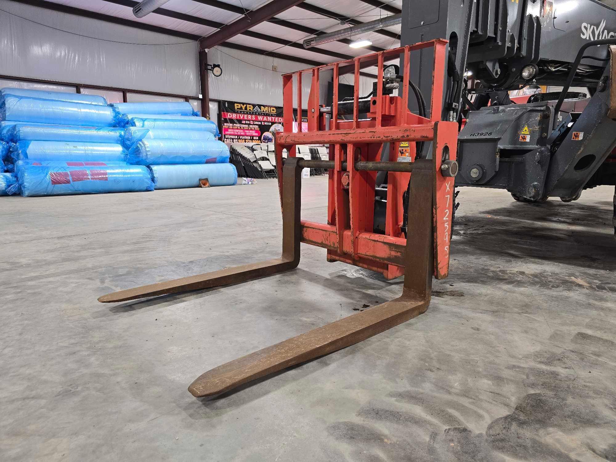 2019 Skyjack SJ1256THS Telehandler