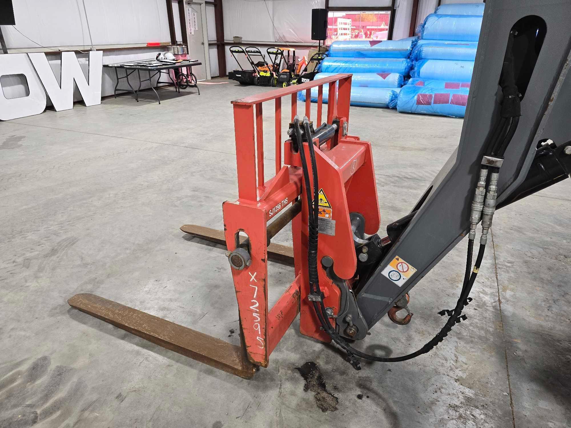 2019 Skyjack SJ1256THS Telehandler