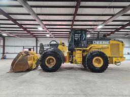 2019 John Deere 744K-II Wheel Loader