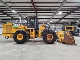 2019 John Deere 744K-II Wheel Loader