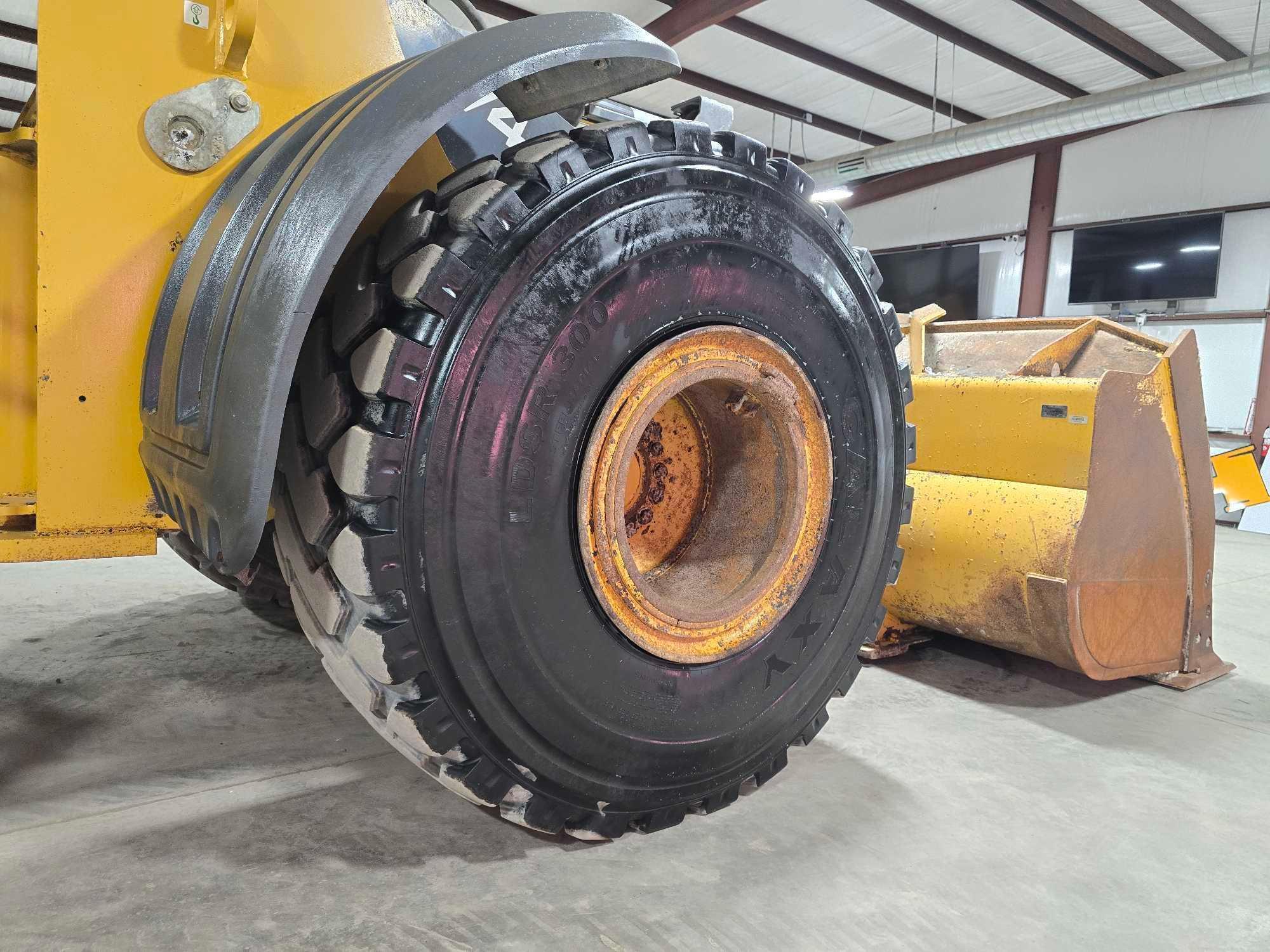 2019 John Deere 744K-II Wheel Loader
