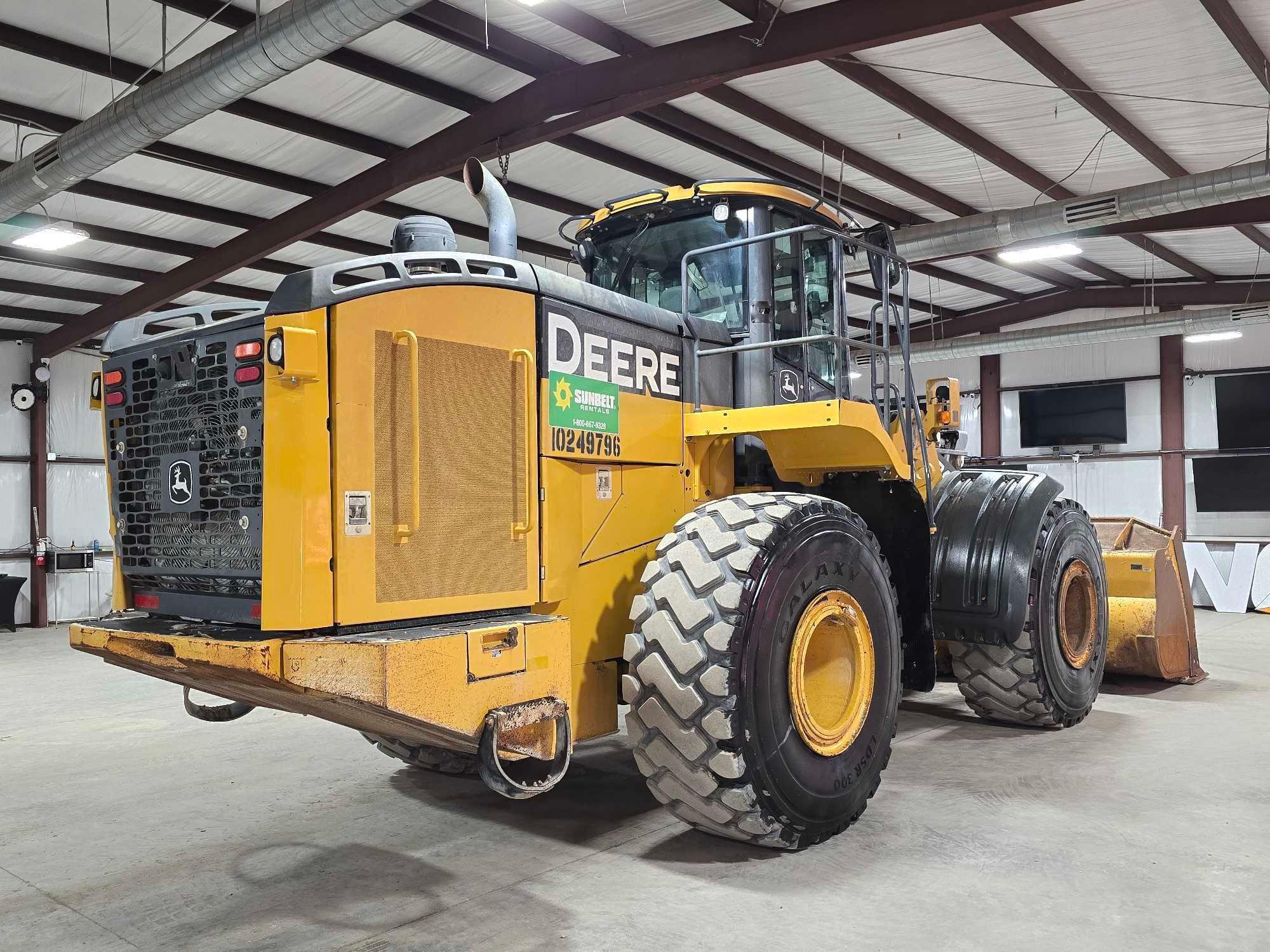 2019 John Deere 744K-II Wheel Loader