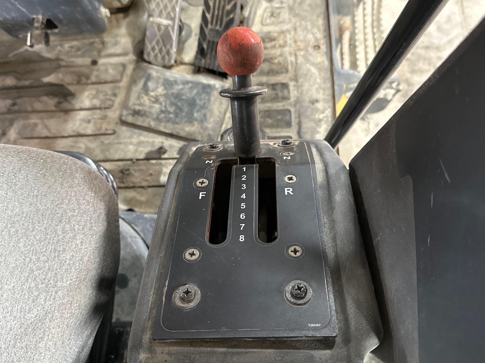 2011 John Deere 670G Motor Grader