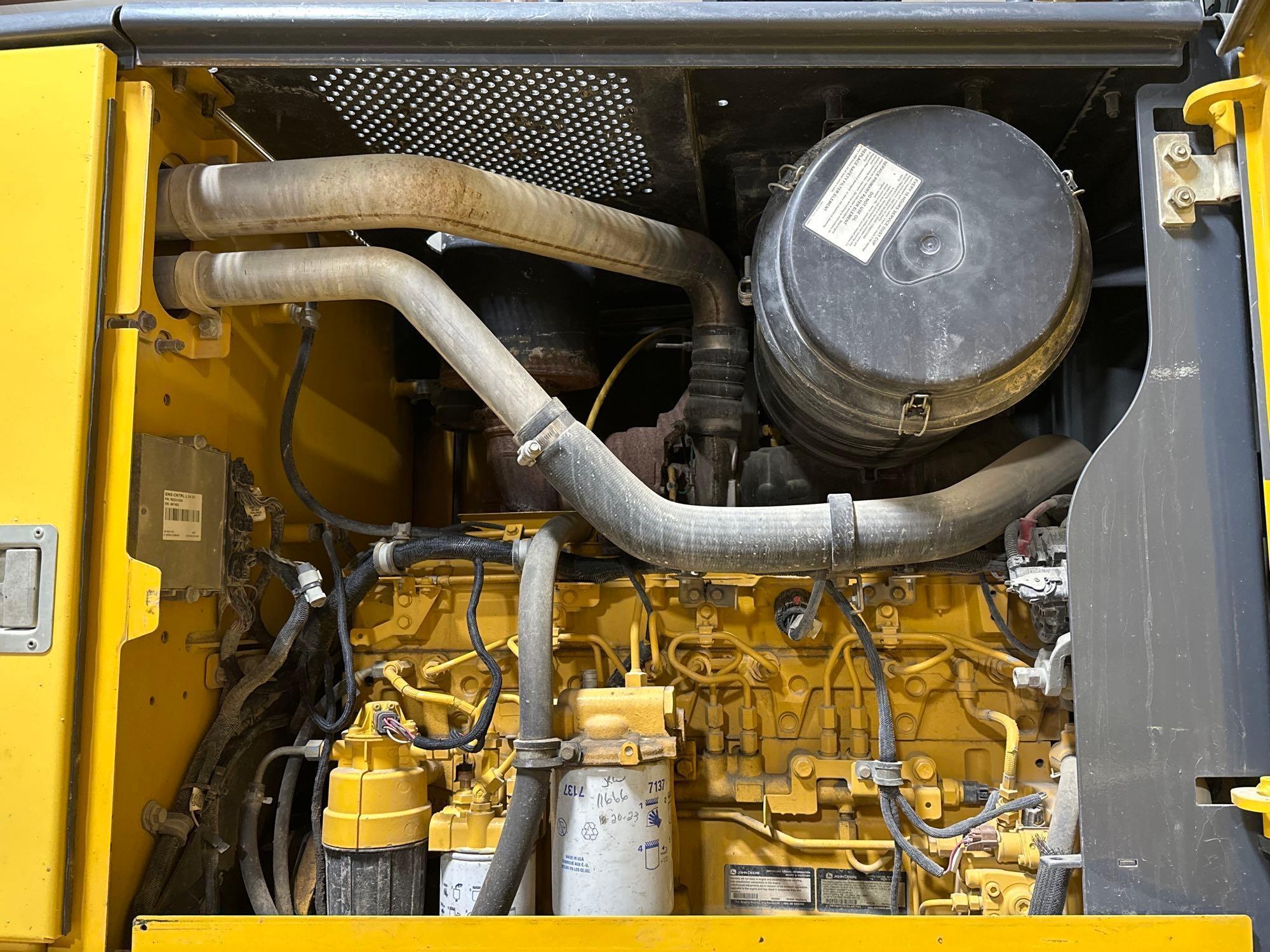 2011 John Deere 670G Motor Grader