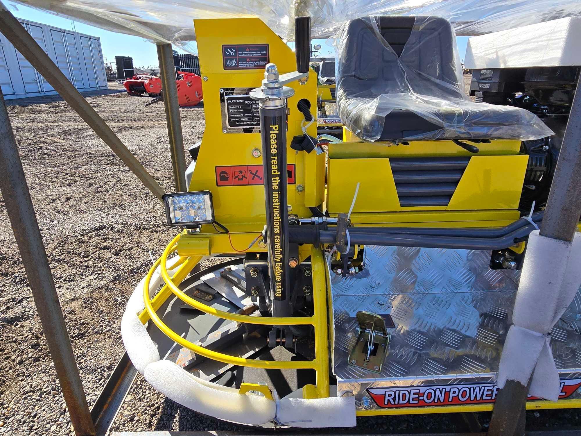 NEW/UNUSED 2025 Future FT-2 Ride On Trowel