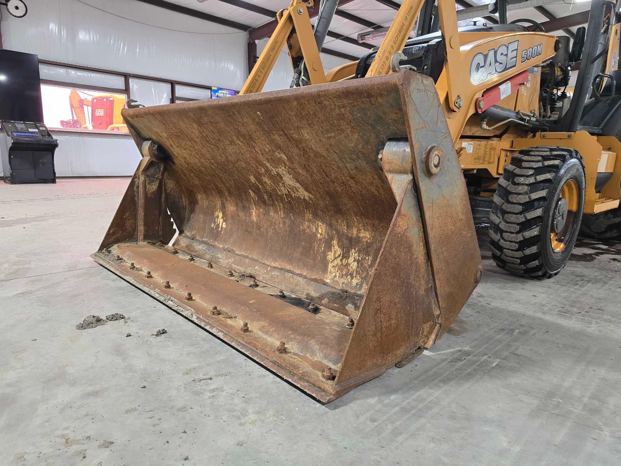 2016 Case 580N Backhoe Loader