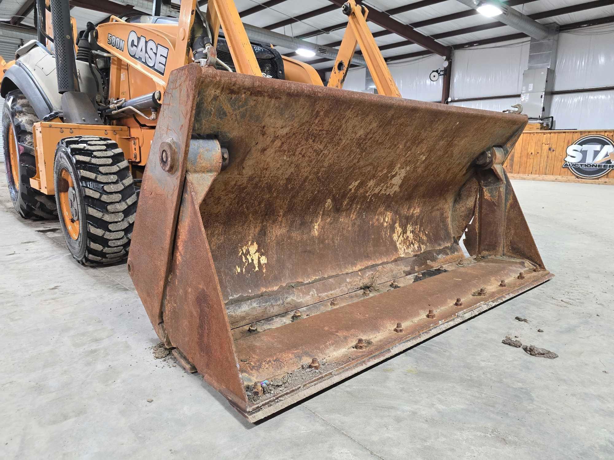 2016 Case 580N Backhoe Loader