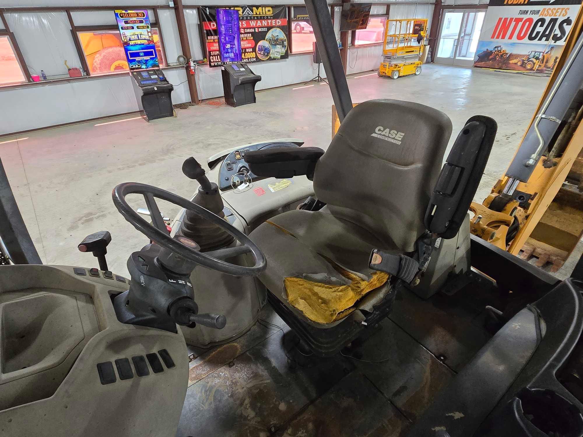 2016 Case 580N Backhoe Loader