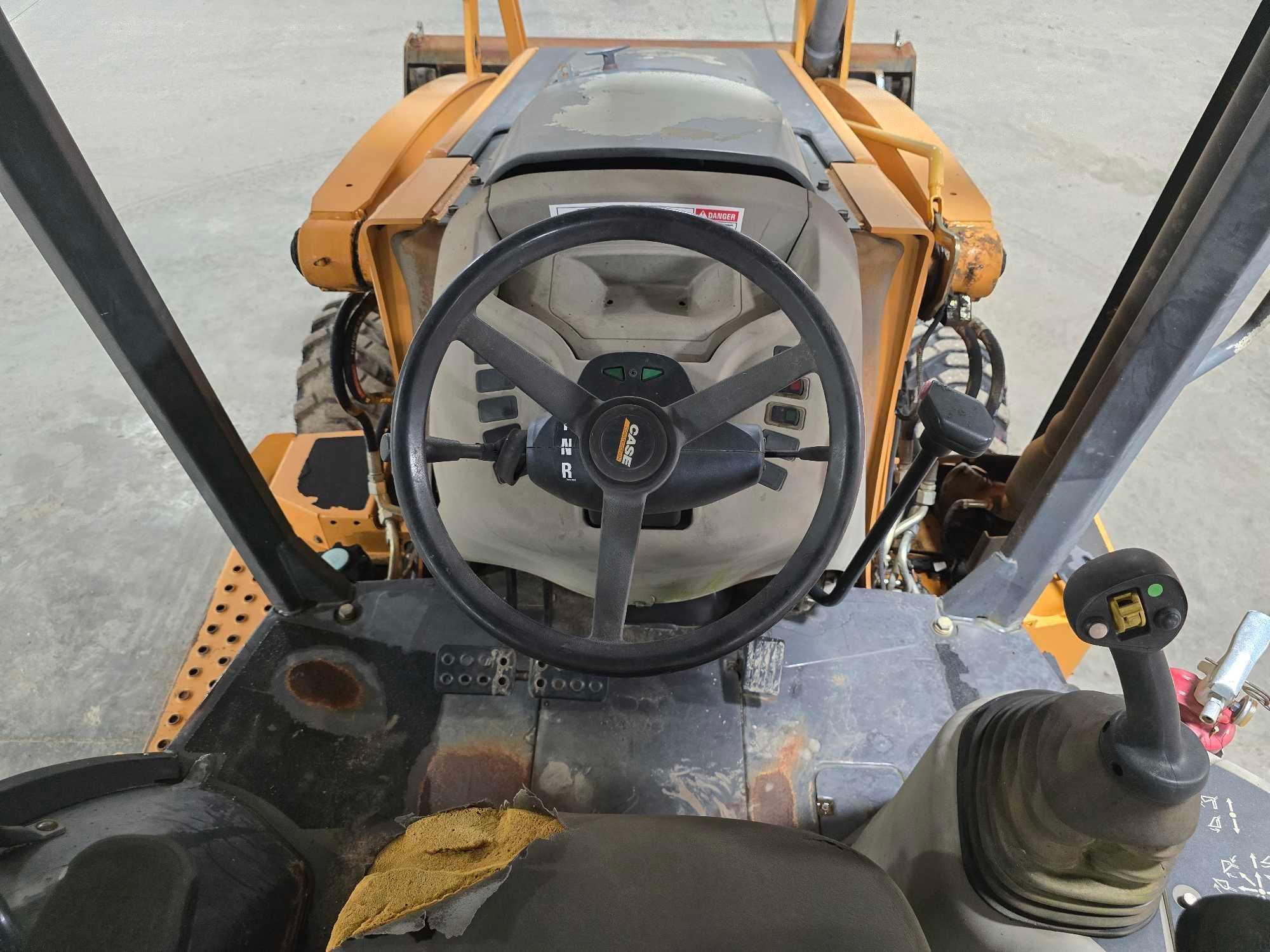 2016 Case 580N Backhoe Loader