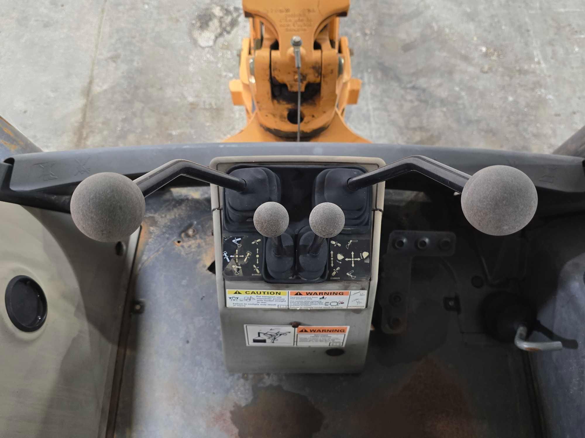 2016 Case 580N Backhoe Loader