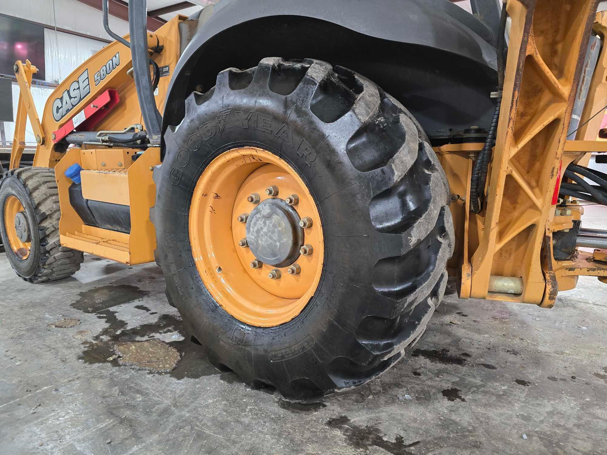 2016 Case 580N Backhoe Loader