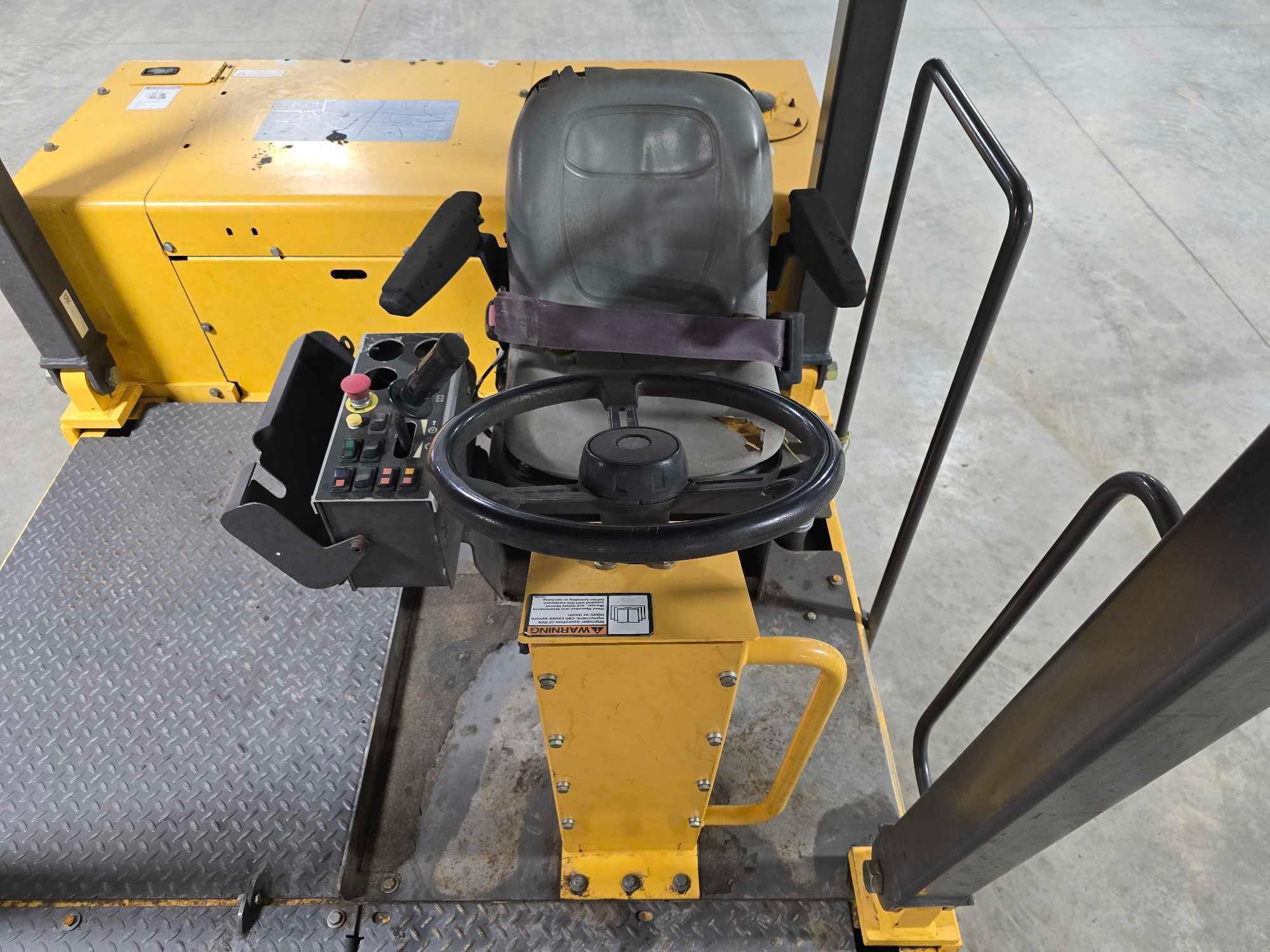 2015 Volvo PT125 Pneumatic Roller Compactor