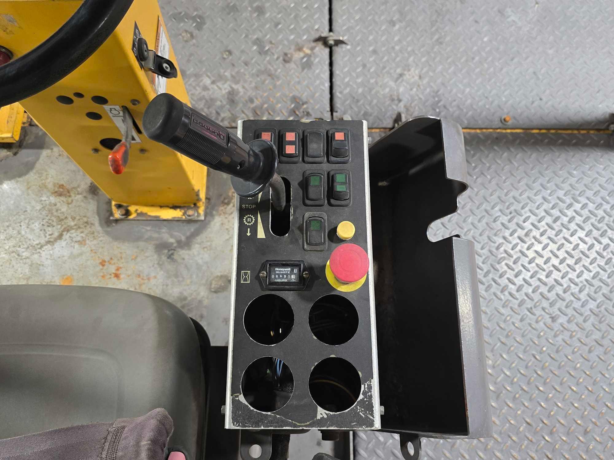2015 Volvo PT125 Pneumatic Roller Compactor