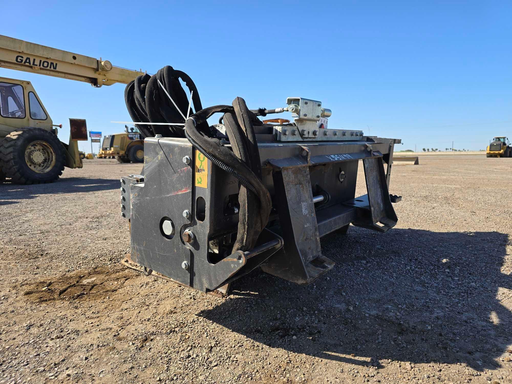 2015 Caterpillar PC412B Skid Steer Loader Cold Planer