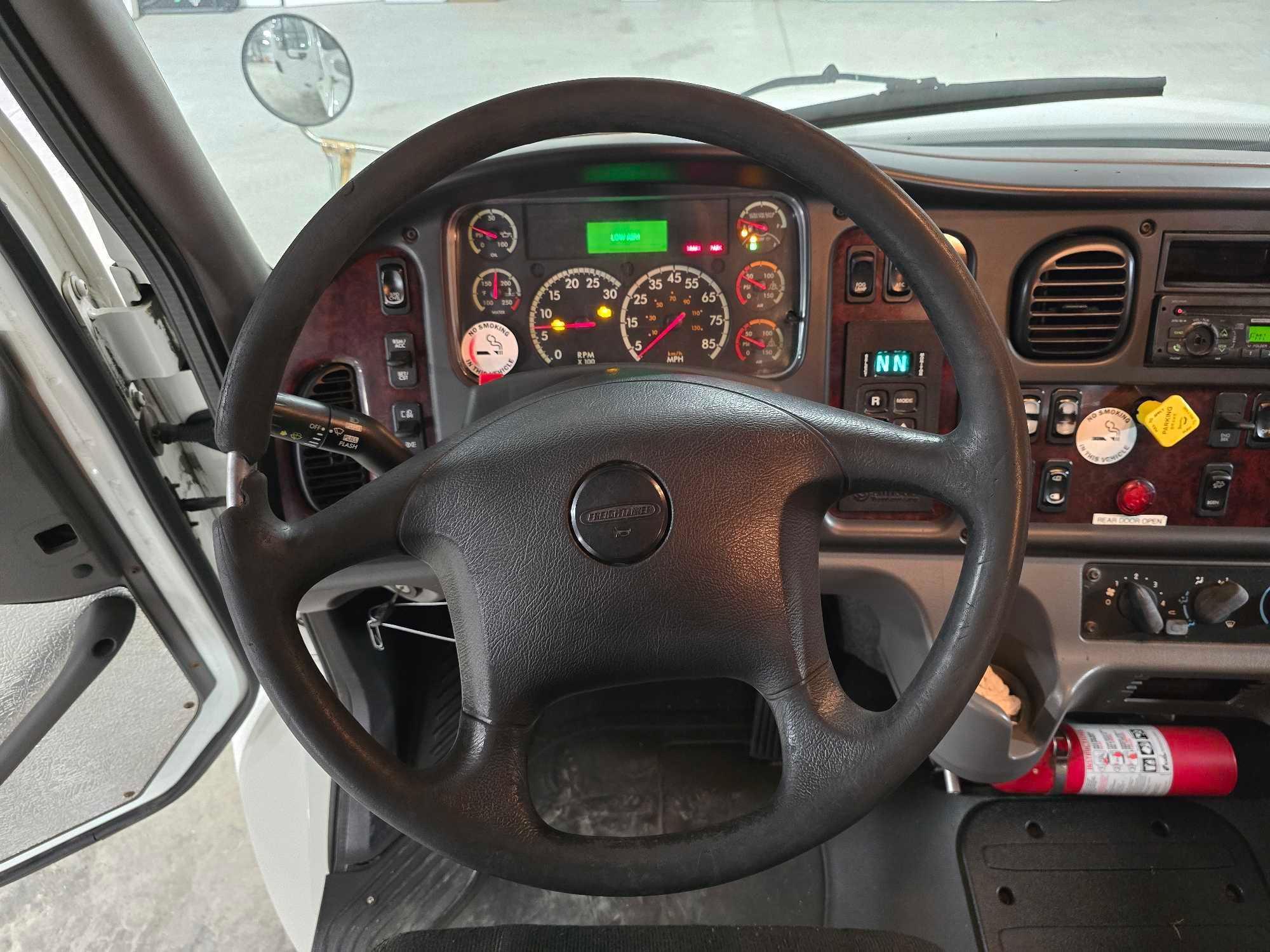 2016 Freightliner M2 106 Medium Duty Day Cab Truck Tractor