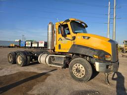 2012 International CF7 Day Cab Truck Tractor